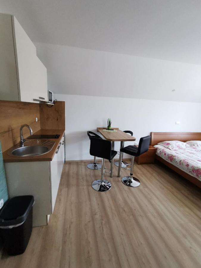 בלד Apartments Bernard מראה חיצוני תמונה