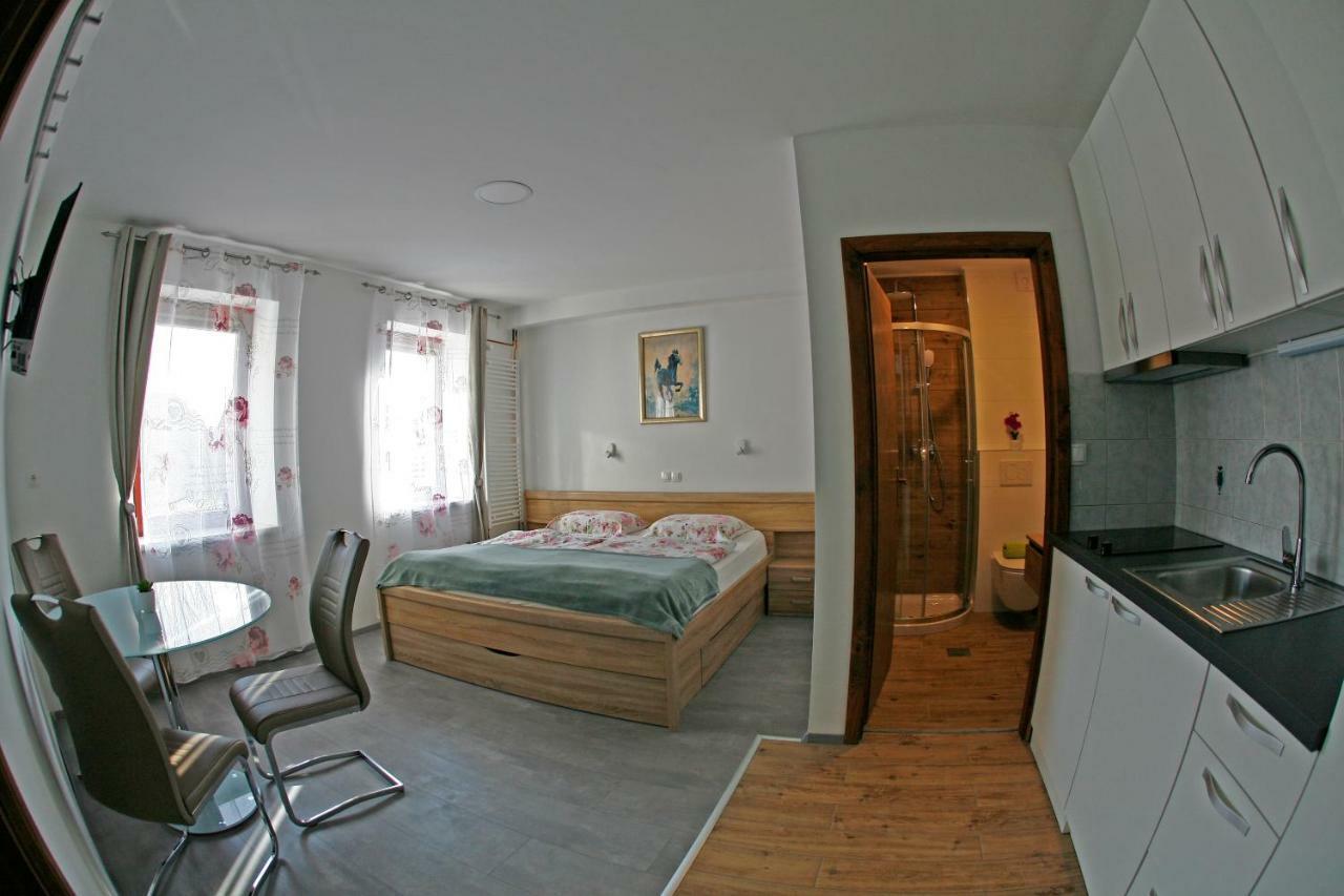 בלד Apartments Bernard מראה חיצוני תמונה